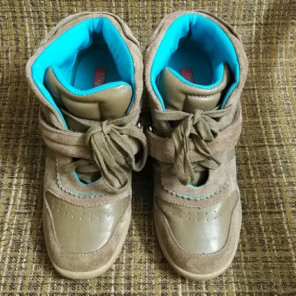 Pastry Dutchess Sneakers - Picture 3 of 6